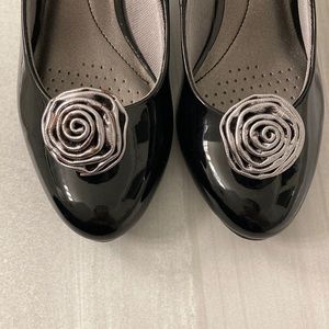 5/$100 🎀 Shoe bows